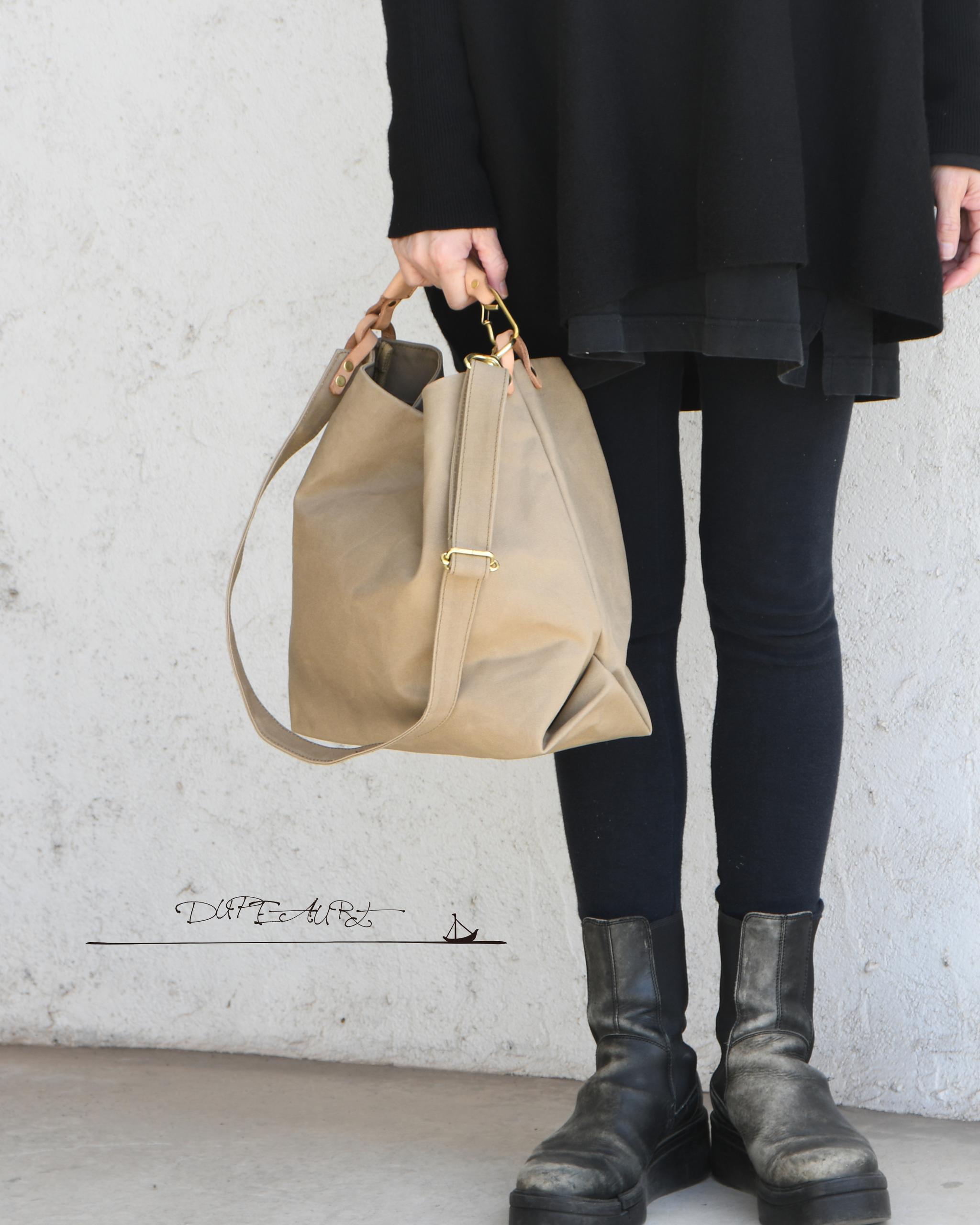 DUPEAURT/デュポー/ハンドルとショルダーで異なるフォルムの2wayバッグ/普段使いサイズ/カーキベージュ | 3枚目
