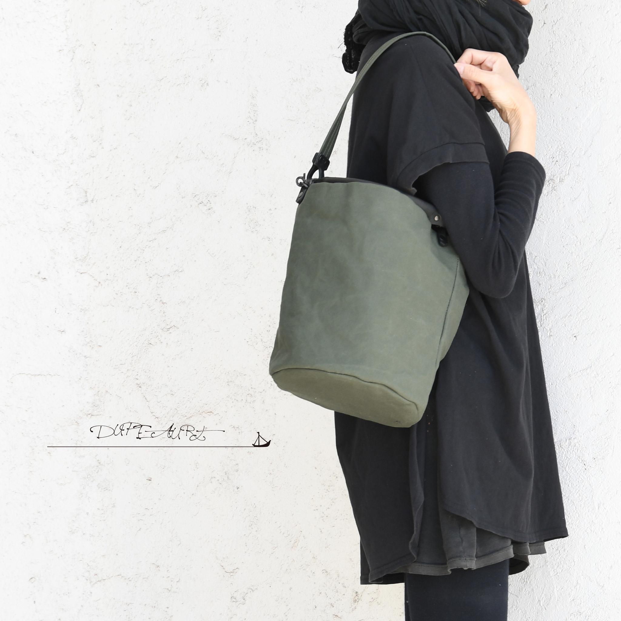 DUPEAURT/デュポー/本ヌメ革ハンドルの付いた2wayバケツ型トート/防水帆布/丸底/ミリタリー | 3枚目