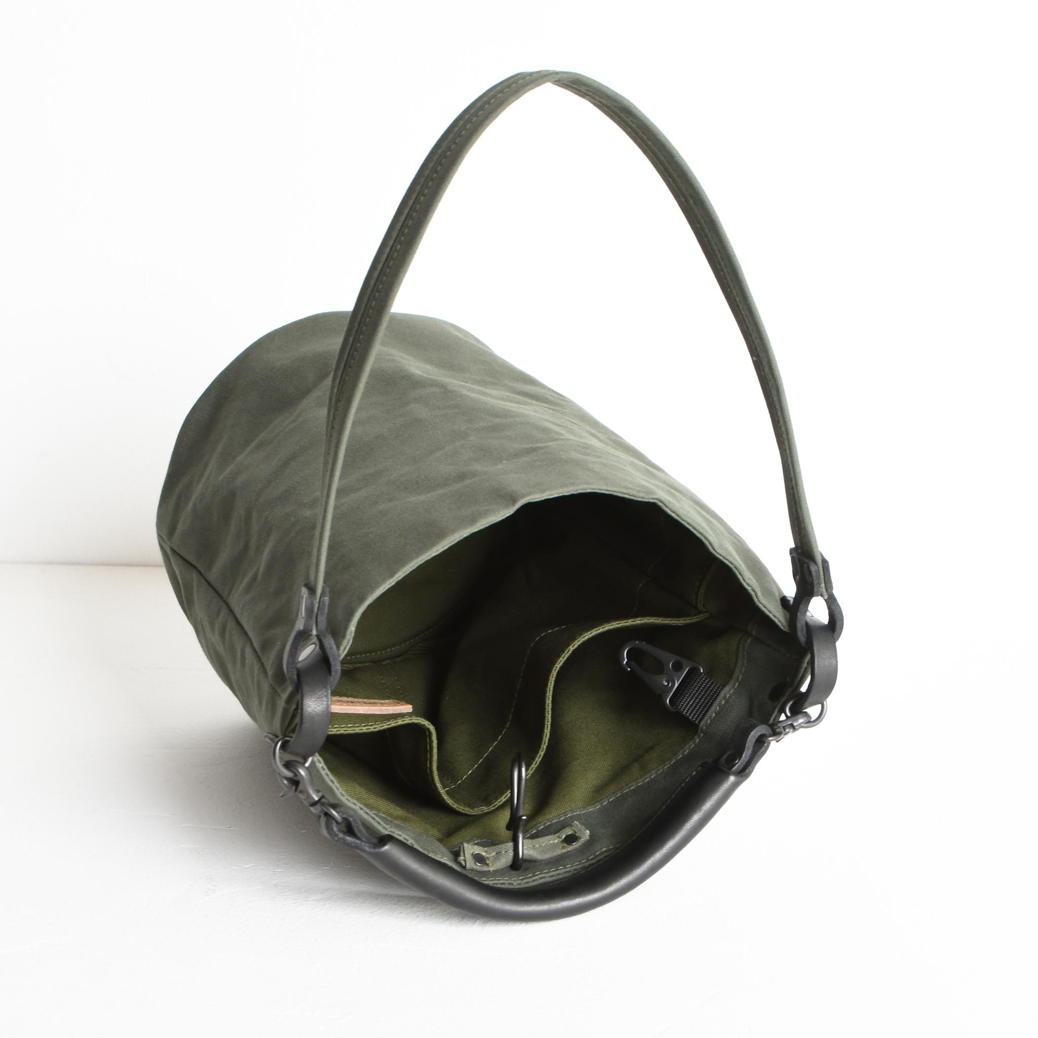 DUPEAURT/デュポー/本ヌメ革ハンドルの付いた2wayバケツ型トート/防水帆布/丸底/ミリタリー | 11枚目