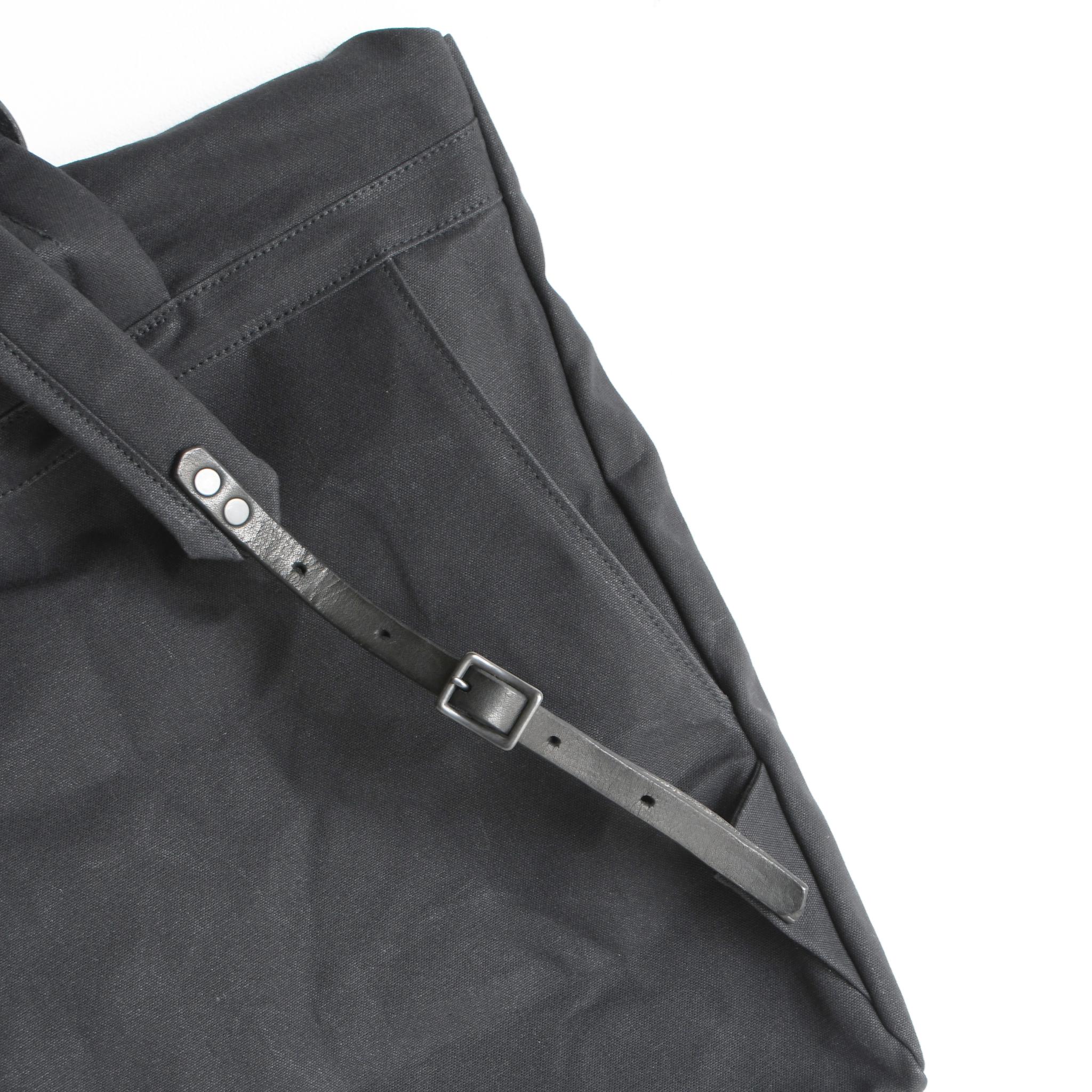 DUPEAURT/デュポー/普段使いも出来る仕事リュック/パラフィン防水帆布/ノートブック/ブラック | 12枚目