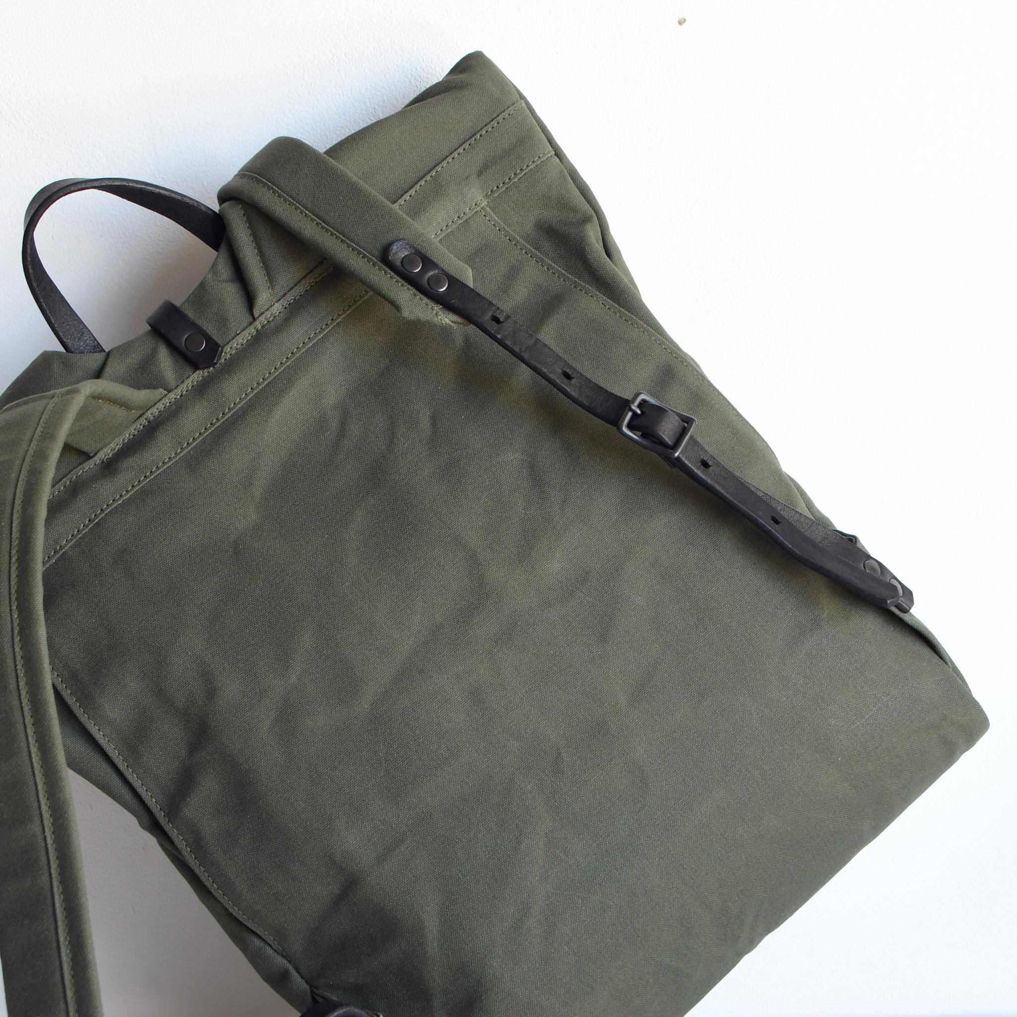 DUPEAURT/デュポー/普段使いも出来る仕事リュック/パラフィン防水帆布/ノートブック/ミリタリー | 8枚目