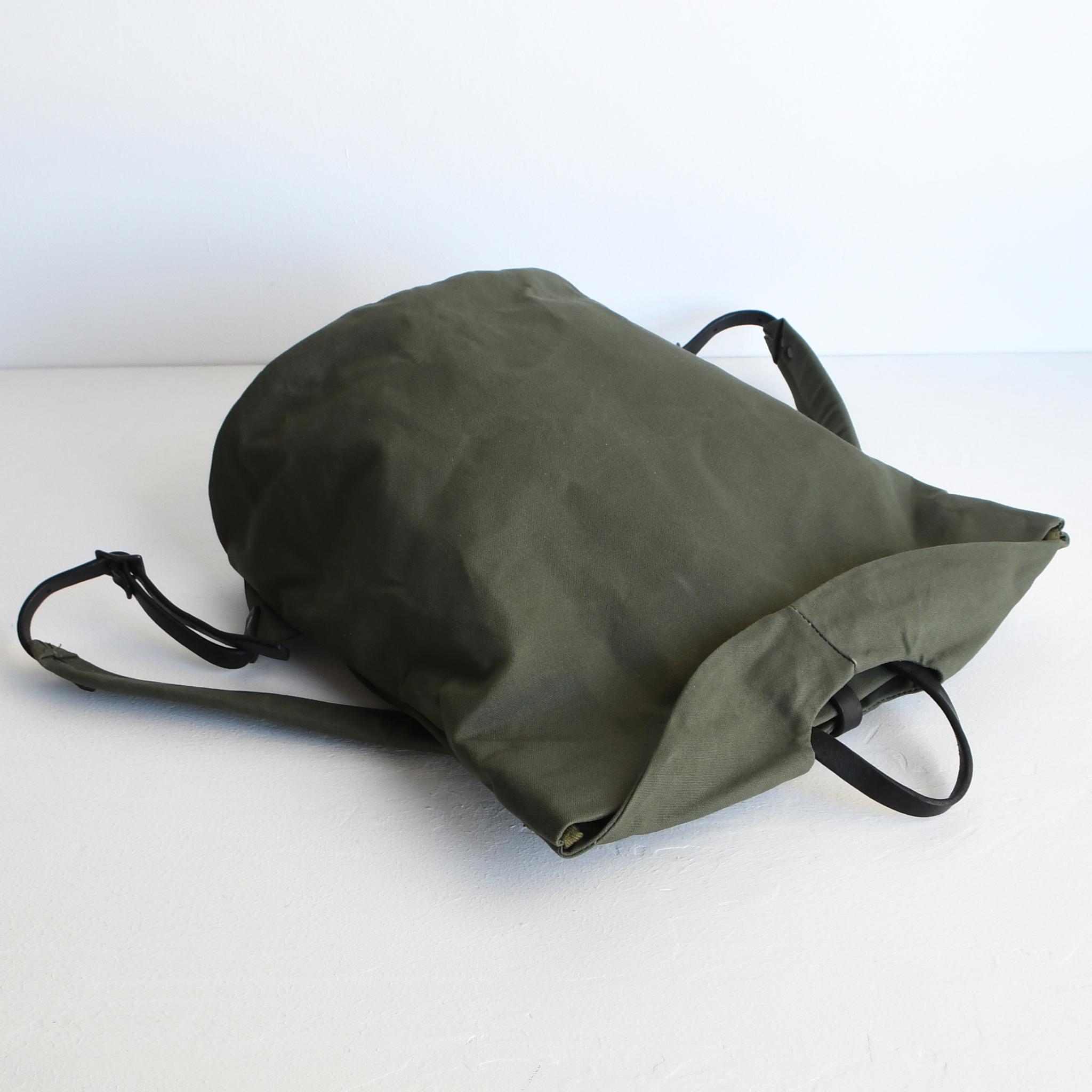 DUPEAURT/デュポー/普段使いも出来る仕事リュック/パラフィン防水帆布/ノートブック/ミリタリー | 9枚目