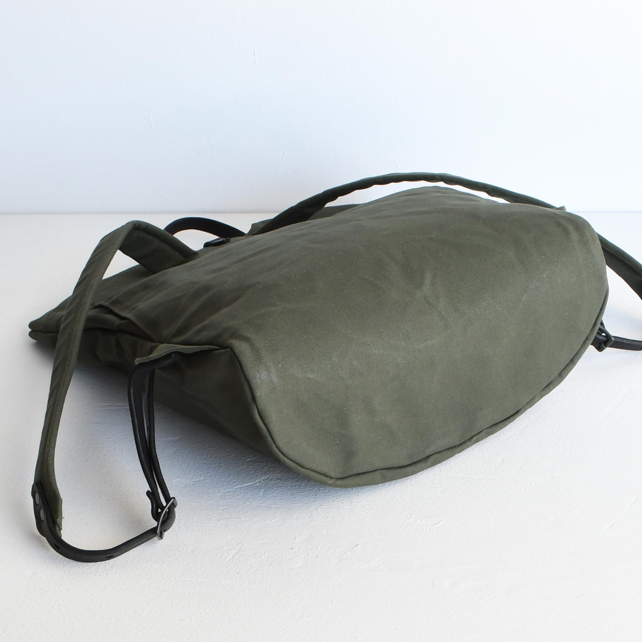 DUPEAURT/デュポー/普段使いも出来る仕事リュック/パラフィン防水帆布/ノートブック/ミリタリー | 11枚目