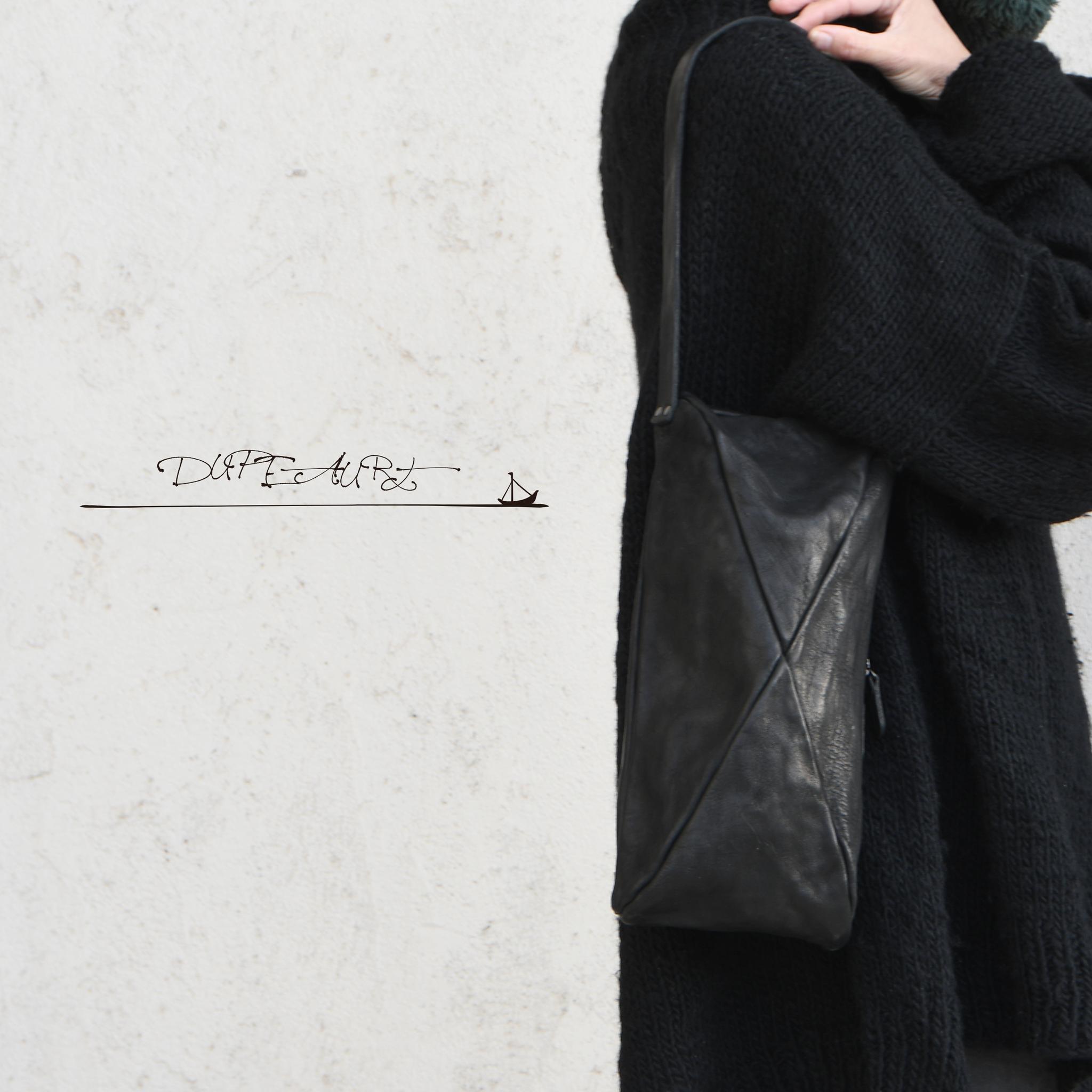 DUPEAURT/デュポー/縦型スクエアボストン/本ヌメ牛革/製品染め/ブラック | 3枚目