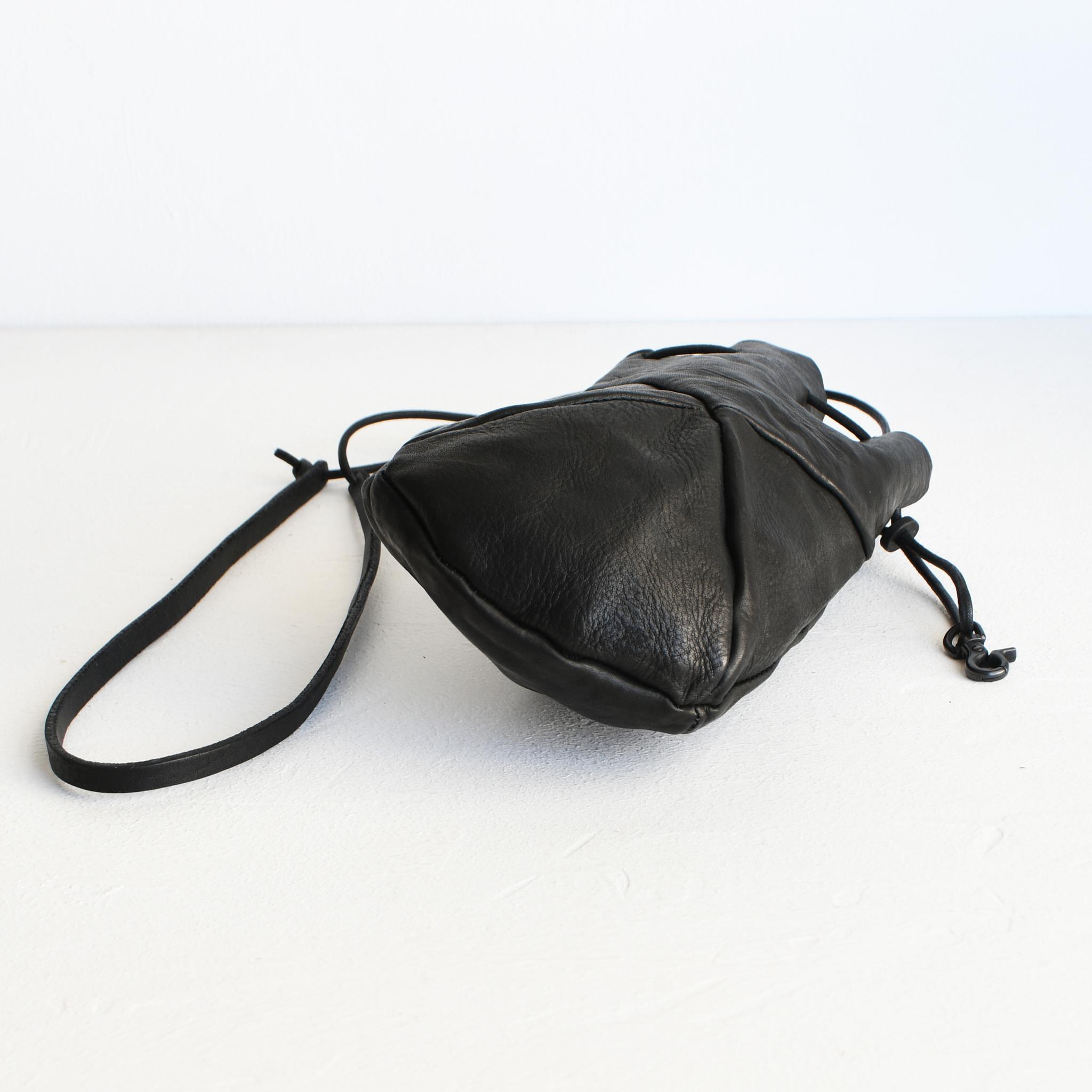 DUPEAURT/デュポー/巾着ポシェット/本ヌメ牛革/製品染め/ブラック | 8枚目