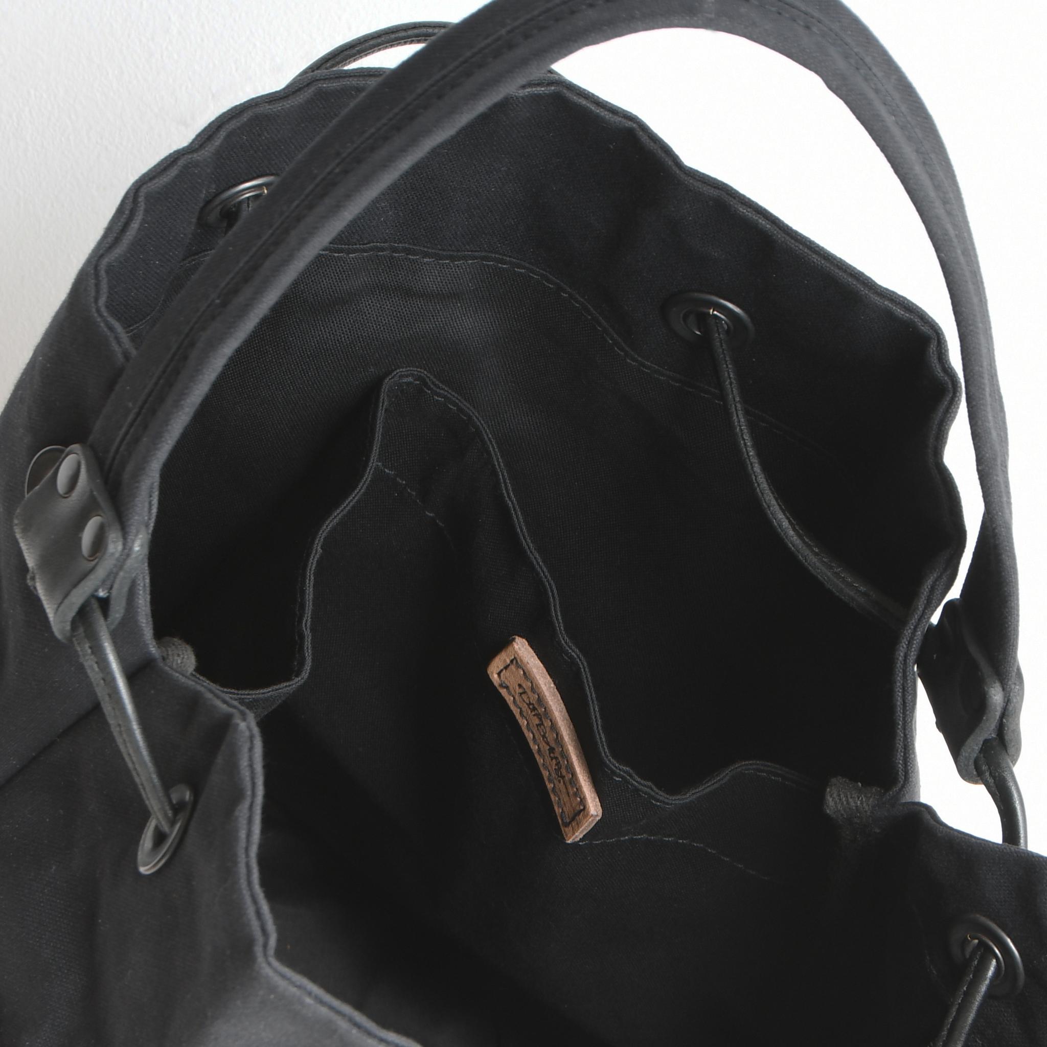 DUPEAURT/デュポー/巾着丸底2wayワンショルダーバッグ/本ヌメ革パーツ/パラフィン防水帆布/ブラック | 14枚目