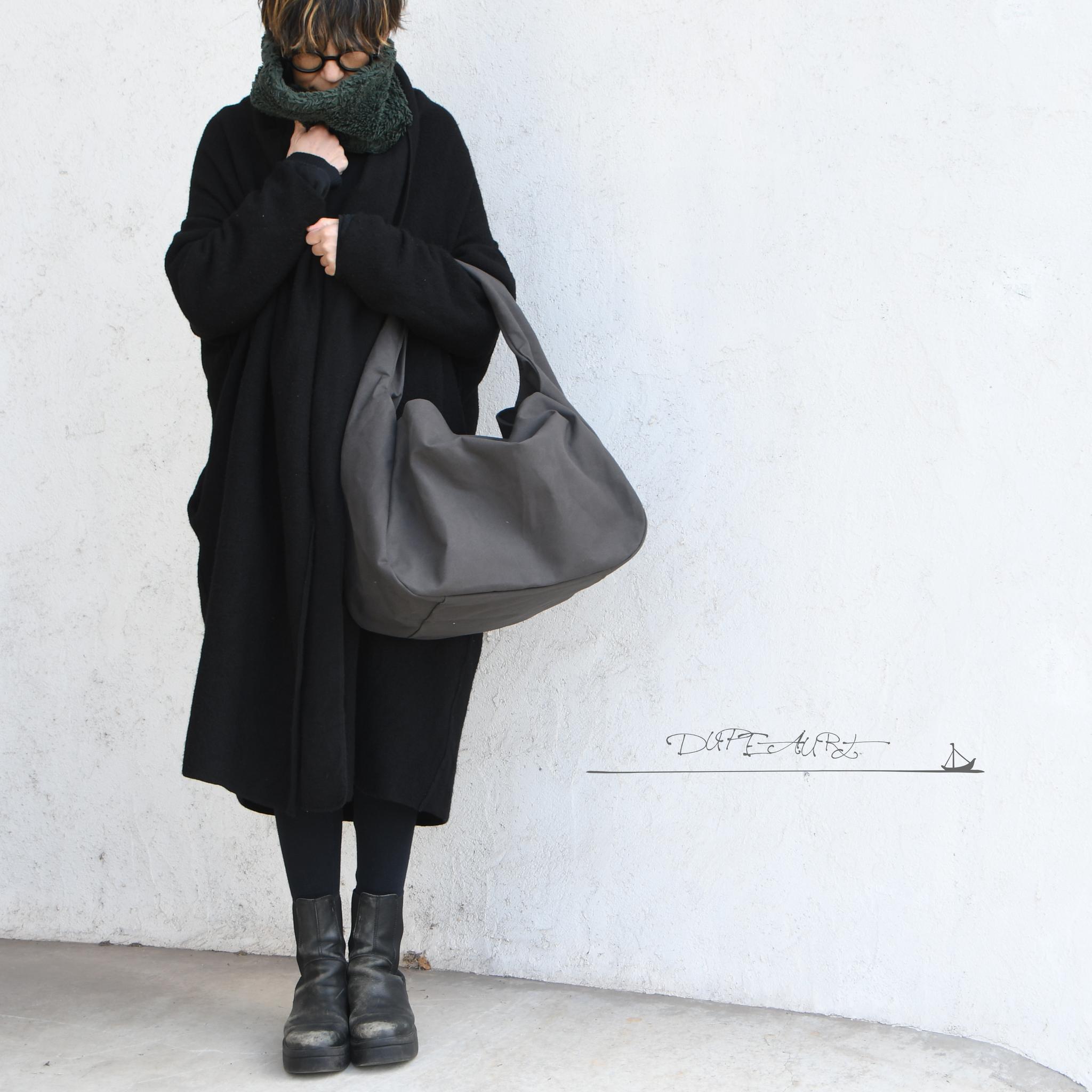 DUPEAURT/デュポー/手持ちも出来る2wayワンショルダーバッグ/パラフィン防水綿帆布/大容量/ダークグレー | 3枚目