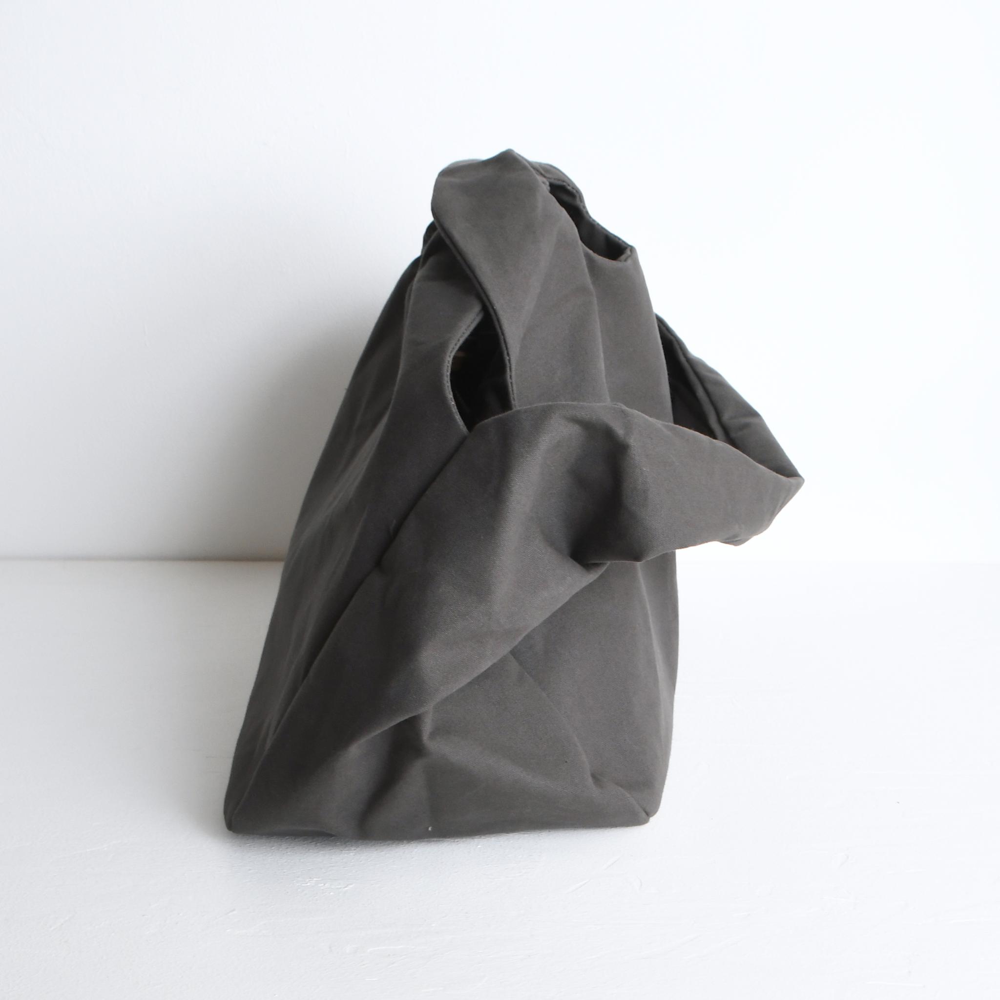 DUPEAURT/デュポー/手持ちも出来る2wayワンショルダーバッグ/パラフィン防水綿帆布/大容量/ダークグレー | 8枚目