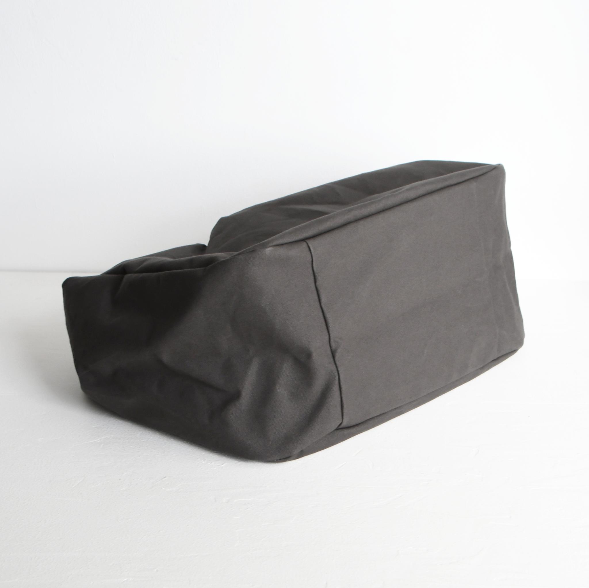 DUPEAURT/デュポー/手持ちも出来る2wayワンショルダーバッグ/パラフィン防水綿帆布/大容量/ダークグレー | 11枚目