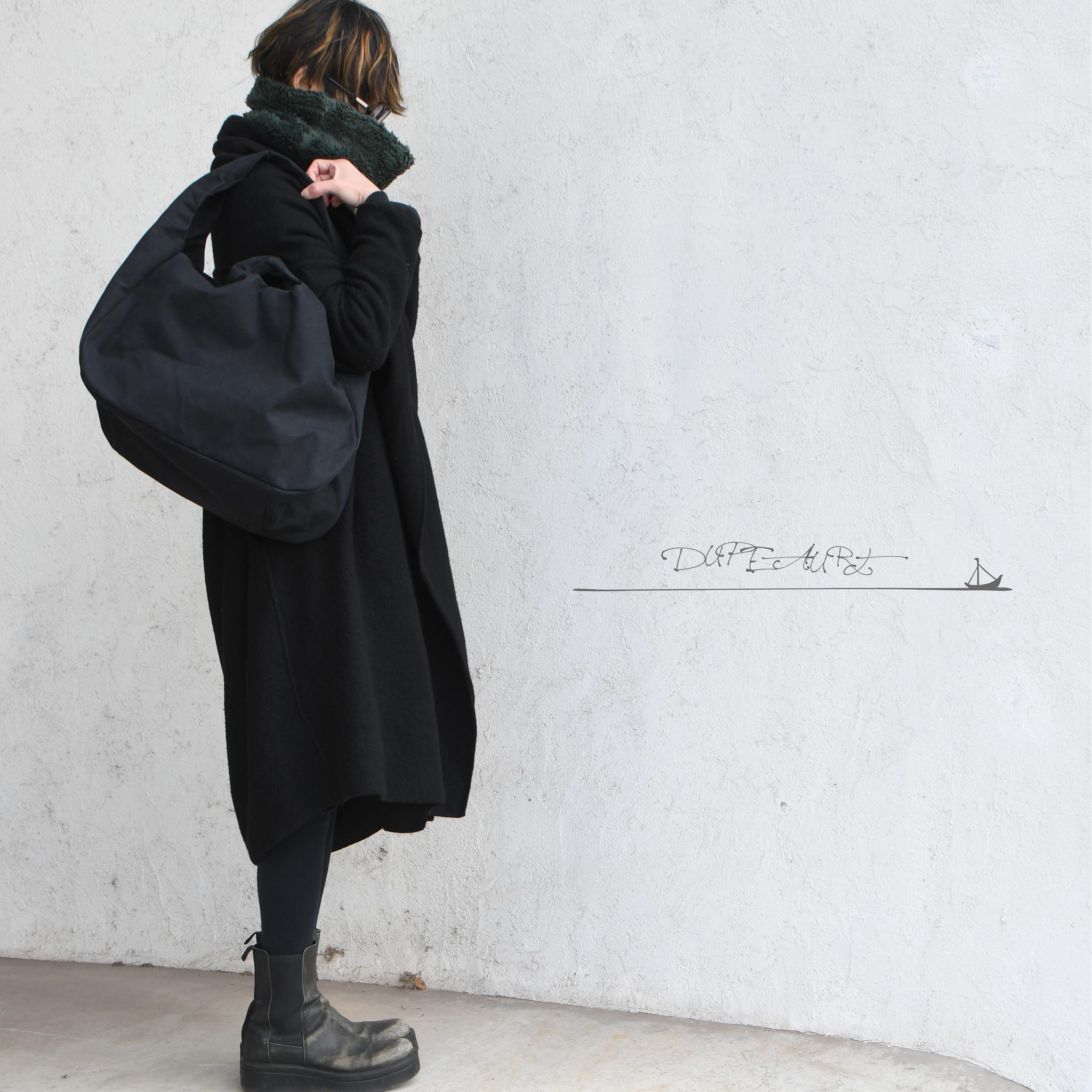 DUPEAURT/デュポー/手持ちも出来る2wayワン
ショルダーバッグ/パラフィン防水綿帆布/大容量/ブラック | 2枚目